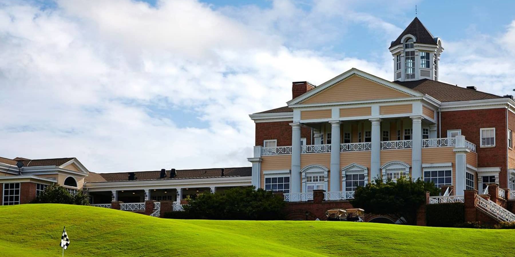 Eagle's Landing clubhouse